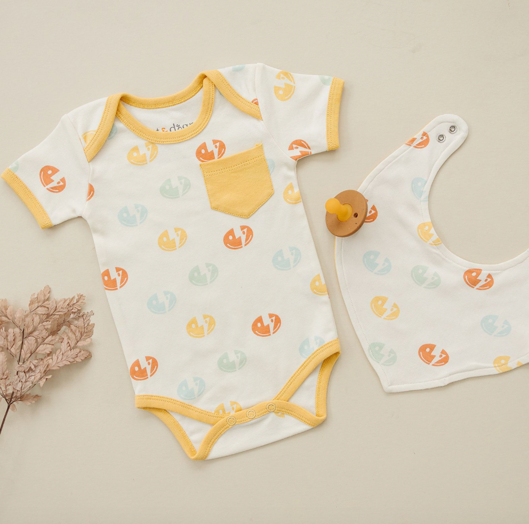 Organic Cotton Short Sleeve Bodysuit - Smiley Bolts