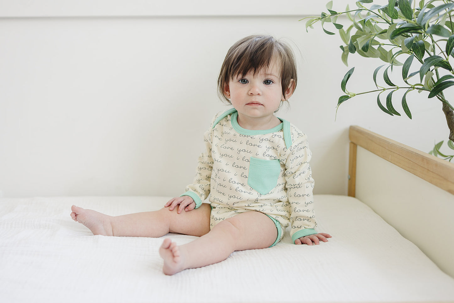 GOTS Certified Organic Cotton Long Sleeve Bodysuit - I Love You (Mint)